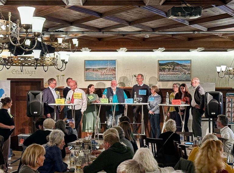 Parteien im Dialog